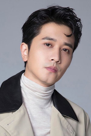 Peng Guanying portrait
