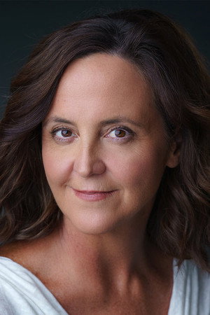 Therese Mavros portrait