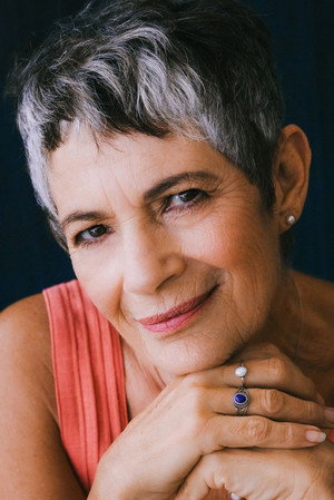 Cate Feldmann portrait