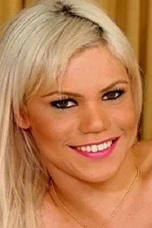 Danielly Colucci portrait