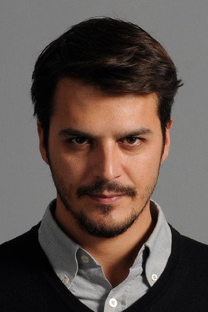 Mehmet Günsür portrait