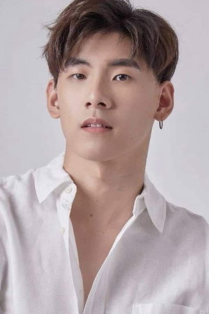 Thanakorn Kuljarassombat portrait