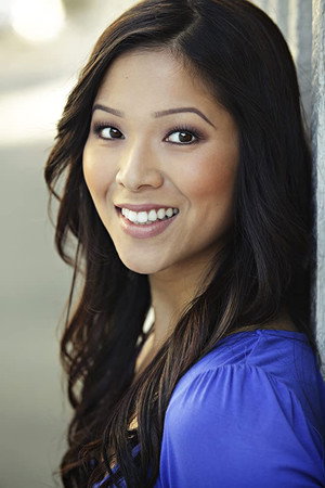 Leana Yu portrait