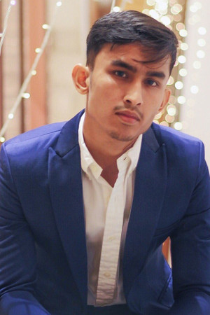 Ezzrin Loy portrait