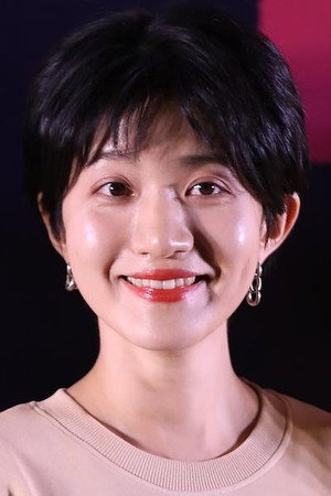 Sheng Chenchen portrait