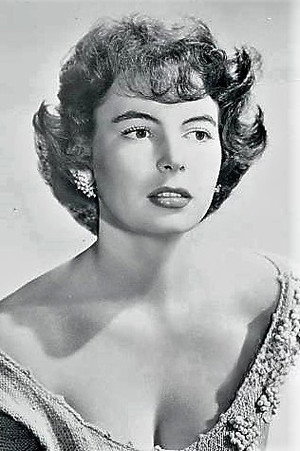 Mona Knox portrait