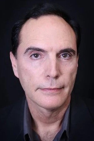 Dan Zukovic portrait