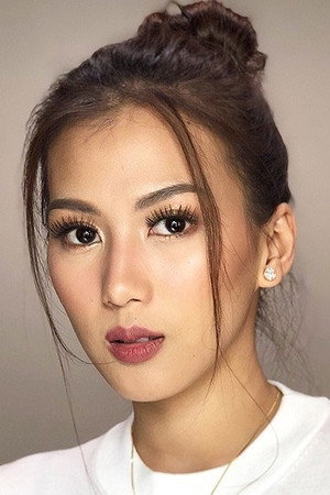 Alex Gonzaga portrait