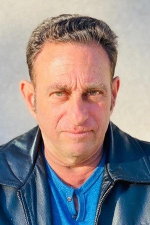 Steven Chase portrait