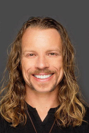 Dustin Leighton portrait