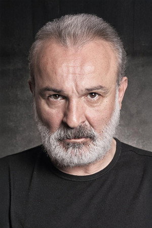 Hakan Vanlı portrait