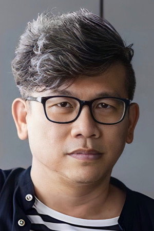 Kongdej Jaturanrasmee portrait