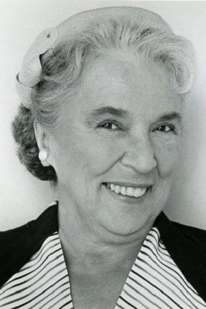 Anne Pitoniak portrait