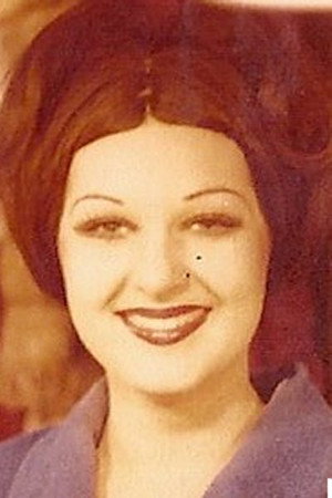 Tina Holmer portrait