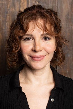 Aylin Kontente portrait