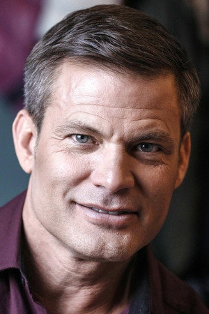 Casper Van Dien portrait