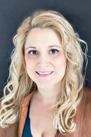 Karen Tusa portrait