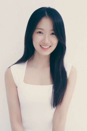 Kim Hye-yoon portrait