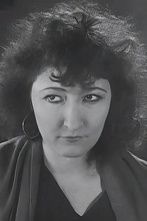 Suzanne Talba portrait