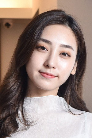 Xi Wei-lun portrait