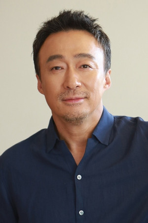 Lee Sung-min portrait