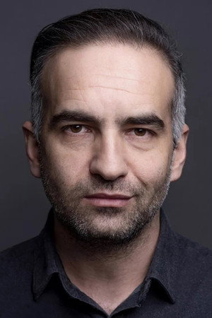 Nadir Sarıbacak portrait
