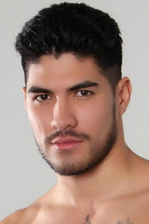 Gus Torres portrait
