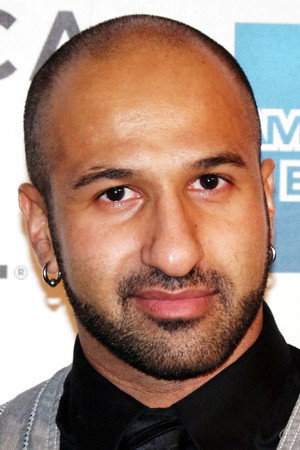 Dara Daivari portrait
