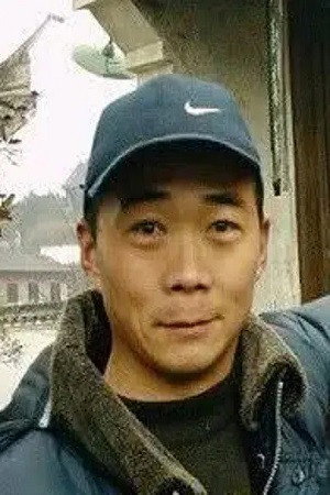 Li Baolong portrait