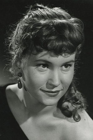 Mimi Heinrich portrait