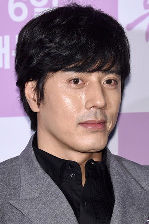 Han Jae-suk portrait