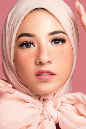 Natasha Rizky portrait