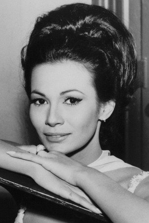 BarBara Luna portrait