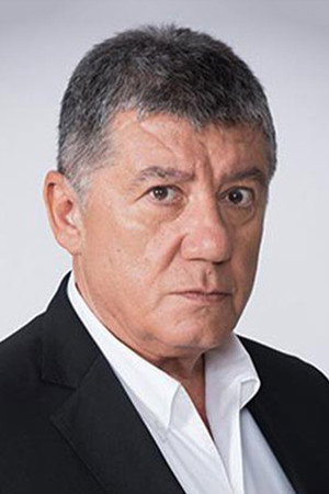 Tarık Ünlüoğlu portrait