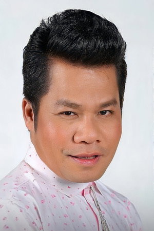 Yingyong Yodbuangam portrait