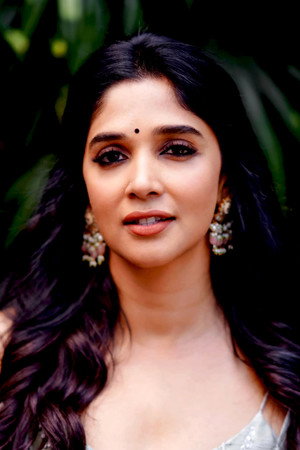 Nyla Usha portrait