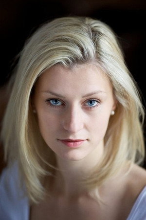 Stefanie Wallis portrait