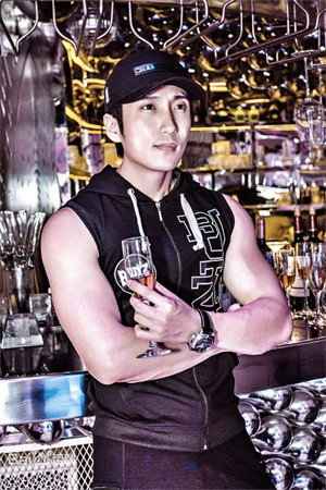 Xu Ding portrait