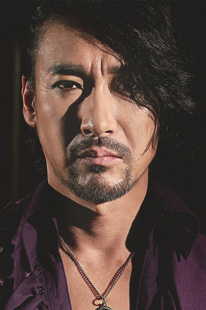 Shin Sung-woo portrait