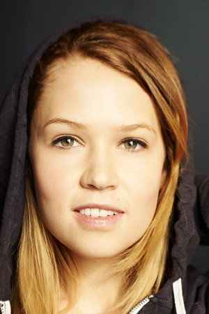 Jenessa Grant portrait