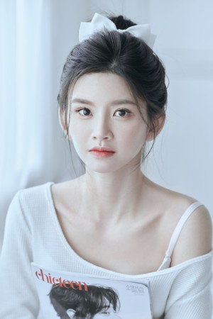 Lin Siyi portrait