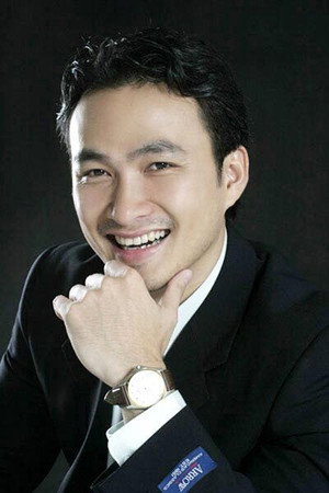 Chi Bảo portrait