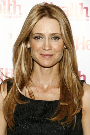 Kelly Rowan portrait