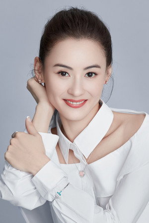 Cecilia Cheung portrait