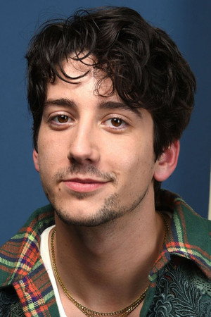 Milo Manheim portrait