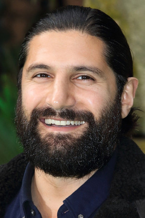 Kayvan Novak portrait