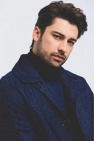 Alp Navruz portrait