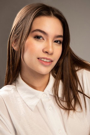 Alanna de la Rossa portrait