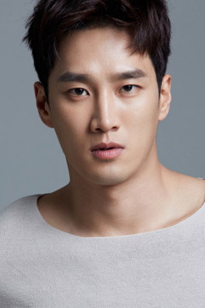 Ahn Bo-hyun portrait