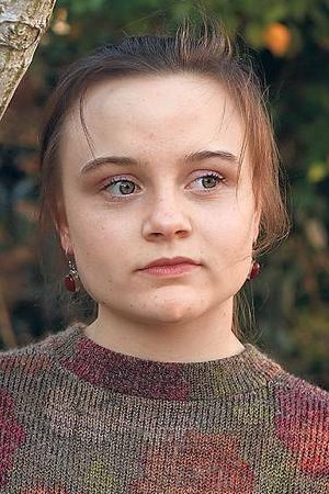 Lena Urzendowsky portrait